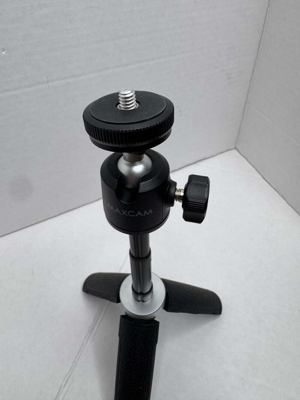 Maxcam Extendable Mini Tripod Stand with Ball Head